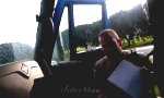 Lustiges Video : Trucker hält Cop an