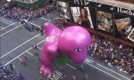 Der Todeskampf von Barney dem Dino