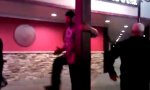 Movie : Fail beim Laternen-Poledance