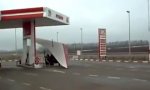 Funny Video : Neulich an der Tanke