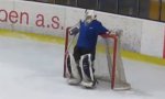 Eishockey-Goalie mit ordentlich Umdrehungen