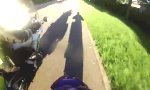 Movie : Flucht auf dem Moped