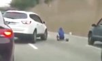 Funny Video : Mit dem Dreirad auf dem Freeway