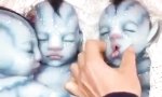 Seltsame Avatar-Babies