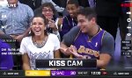 Schwere Entscheidung in der Kiss Cam