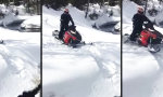 Lustiges Video : Mit dem Schneemobil über den Fluss