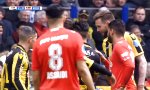 Lustiges Video : Gelb für den Schiedsrichter