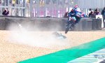 Movie : Ungewollter Stunt Jump beim Motorradrennen