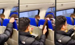 Lustiges Video : Praktische Halterung für Zugreisen