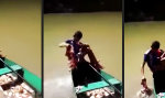 Funny Video : Piranhas fischen
