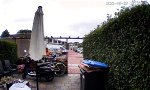 Movie : Mit dem linken Fuß aufgesprungen