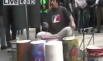 Low-Budget-Techno-Drummer